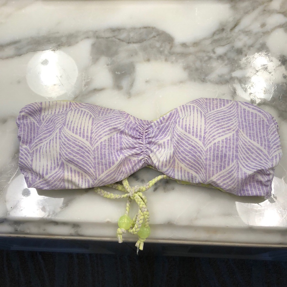 Victoria’s Secret Reversible bathing suit top
